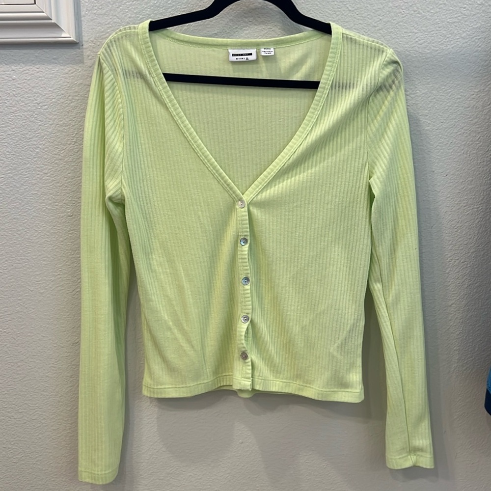 Bright yellow cardigan EUC L - XL see note on sizing